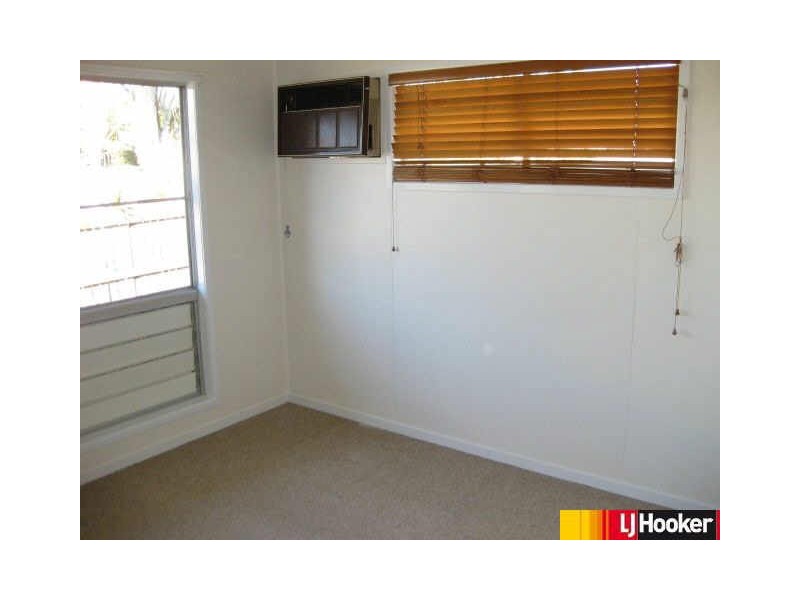 11 Kennedy Drive, Moranbah QLD 4744