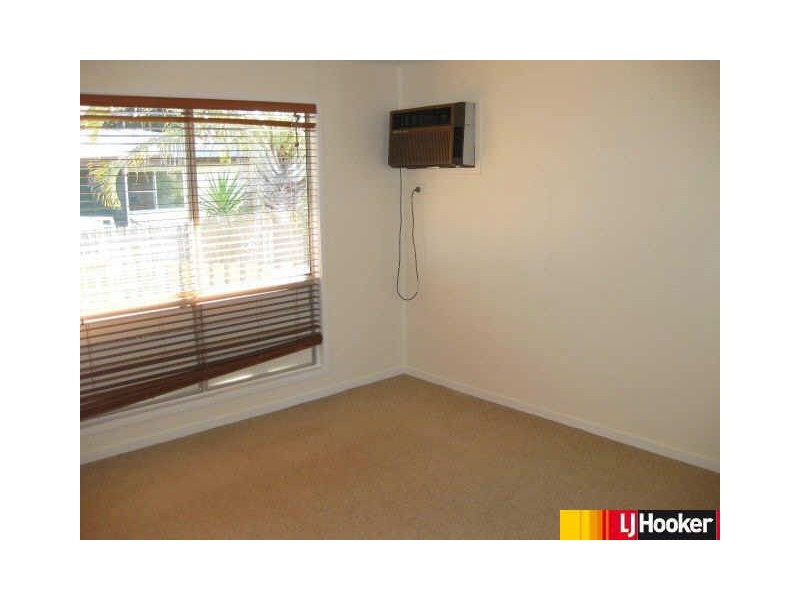 11 Kennedy Drive, Moranbah QLD 4744