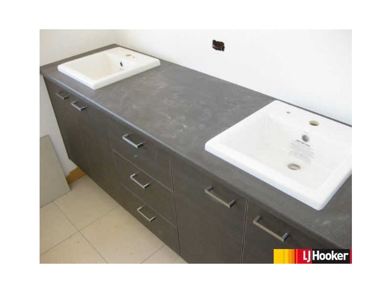 77 Utah Drive, Moranbah QLD 4744