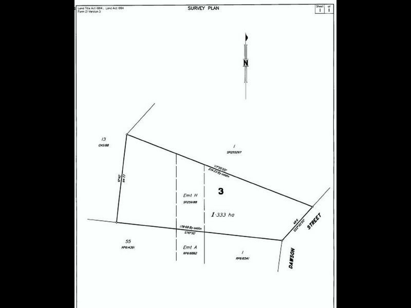3/ Dawson Street, Middlemount QLD 4746
