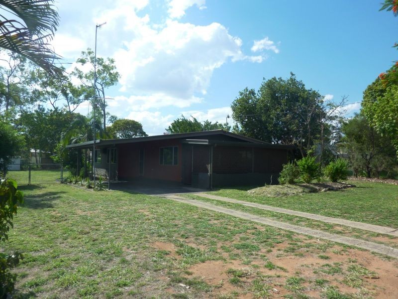 12 Bennett Court, Moranbah QLD 4744