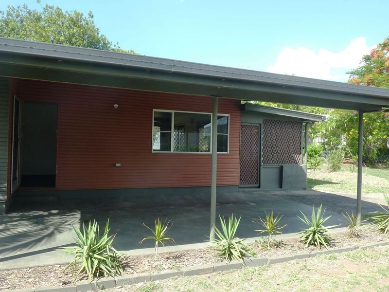 12 Bennett Court, Moranbah QLD 4744