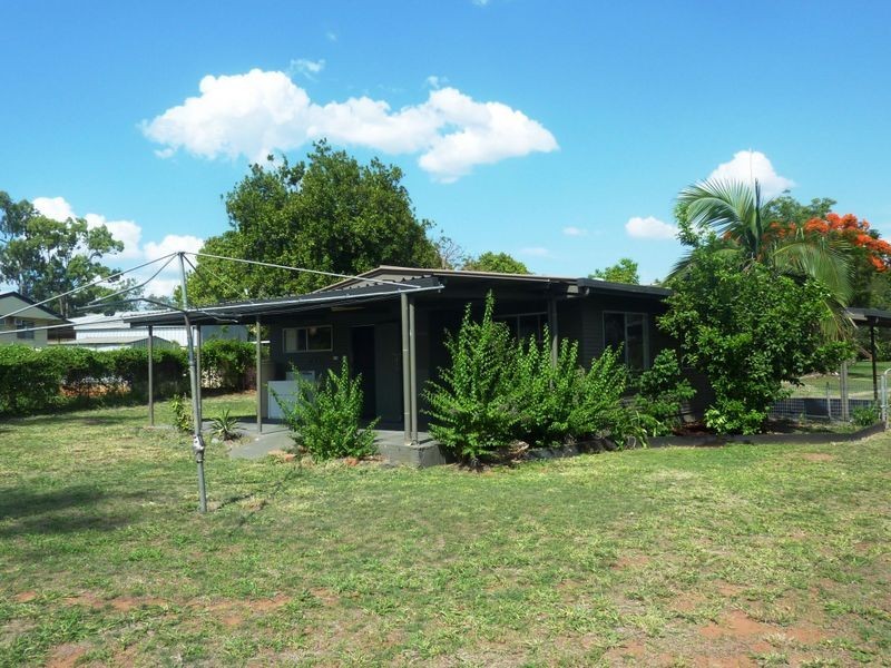 12 Bennett Court, Moranbah QLD 4744