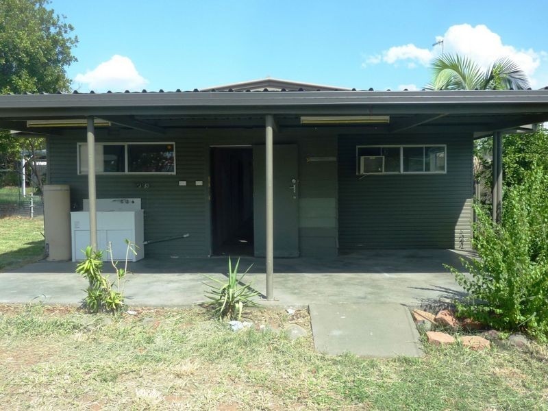 12 Bennett Court, Moranbah QLD 4744