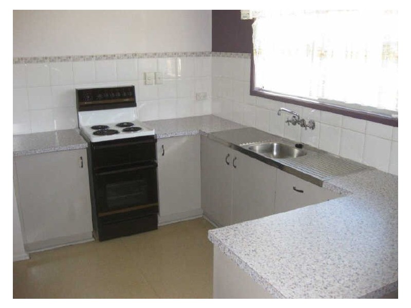 5 Shannon Drive, Moranbah QLD 4744