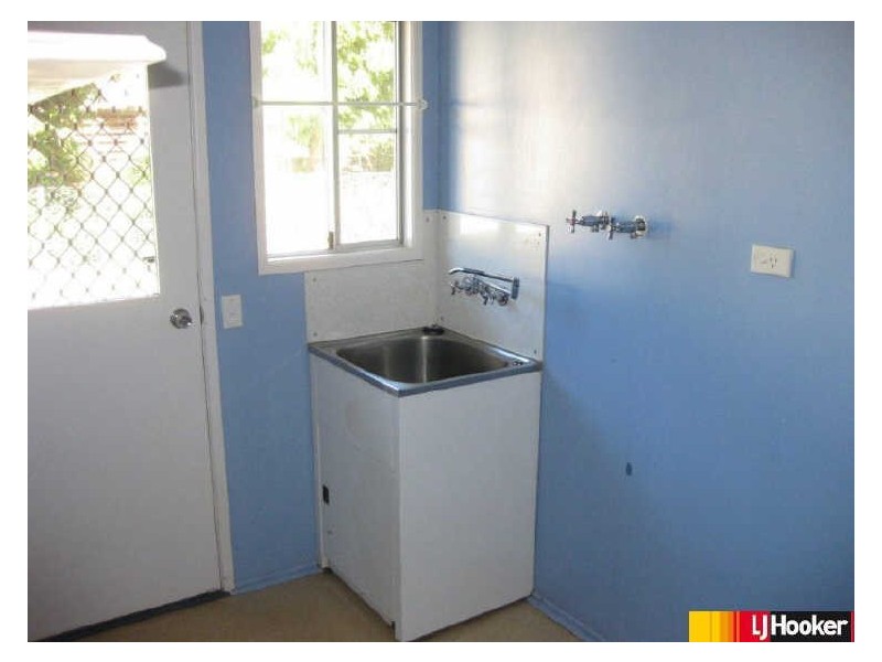 5 Shannon Drive, Moranbah QLD 4744