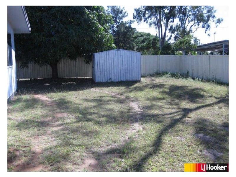 5 Shannon Drive, Moranbah QLD 4744