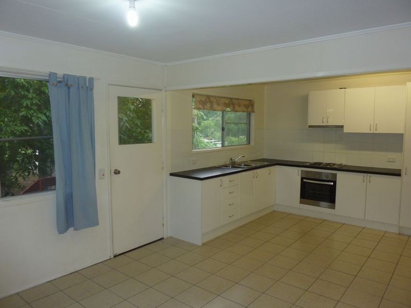 38 Donovan Crescent, Dysart QLD 4745