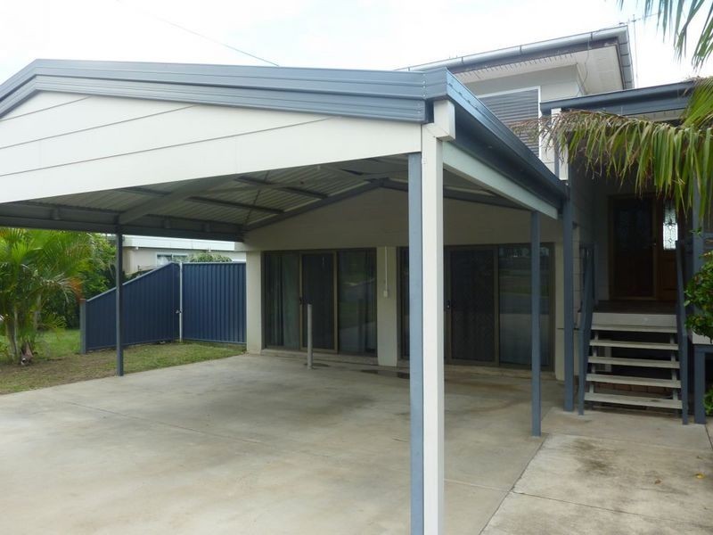 8 Hannah Crescent, Dysart QLD 4745