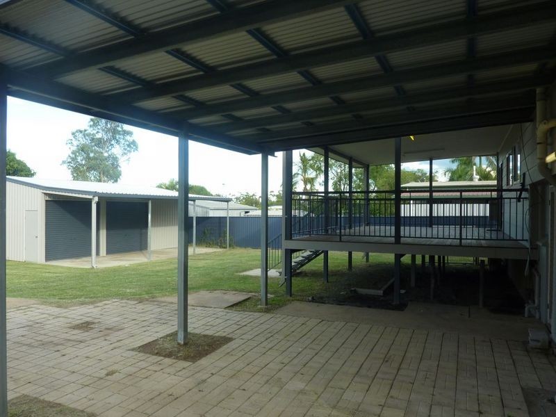 8 Hannah Crescent, Dysart QLD 4745