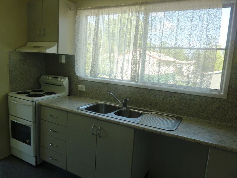 4 Goolagong Crescent, Moranbah QLD 4744