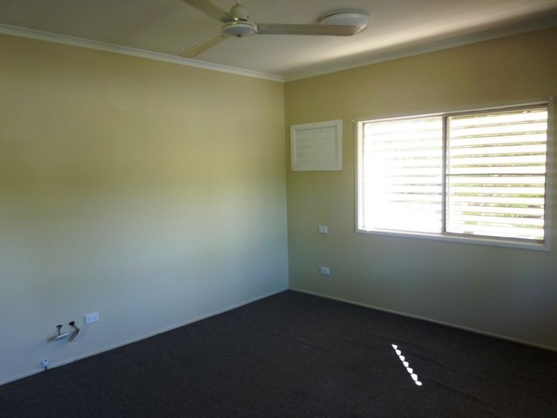 4 Goolagong Crescent, Moranbah QLD 4744