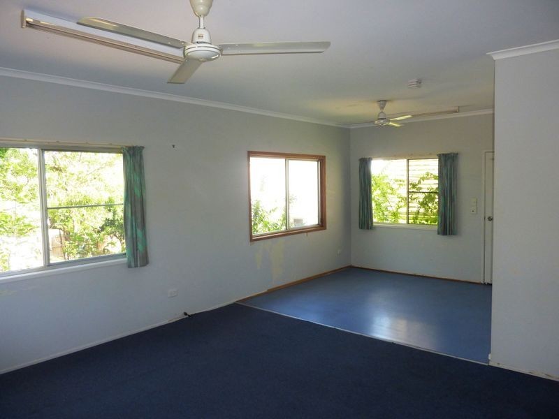 14 Goolagong Crescent, Moranbah QLD 4744