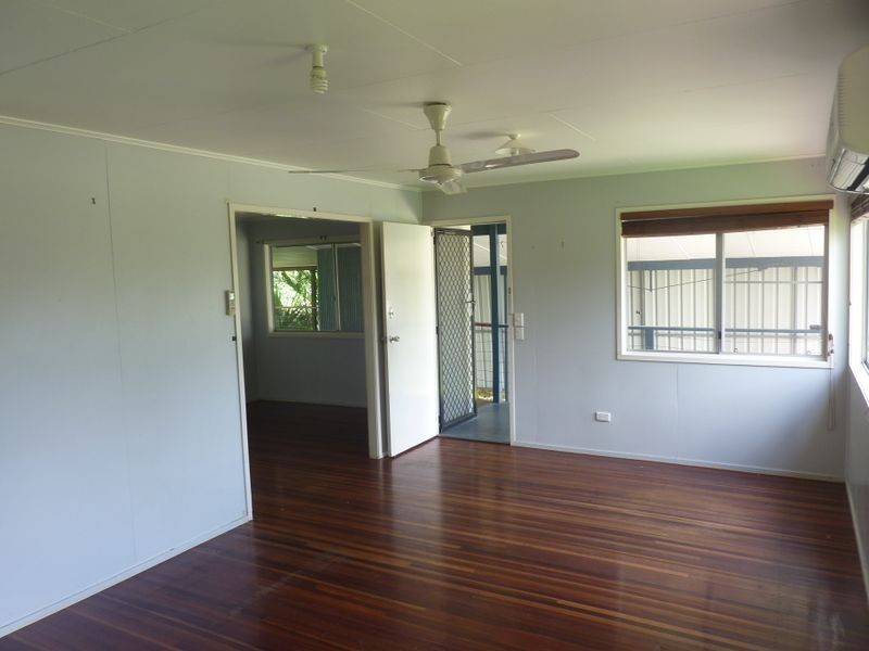 7 Coleman Street, Dysart QLD 4745