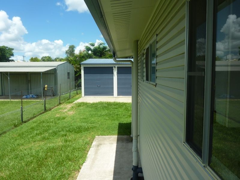 7 Coleman Street, Dysart QLD 4745