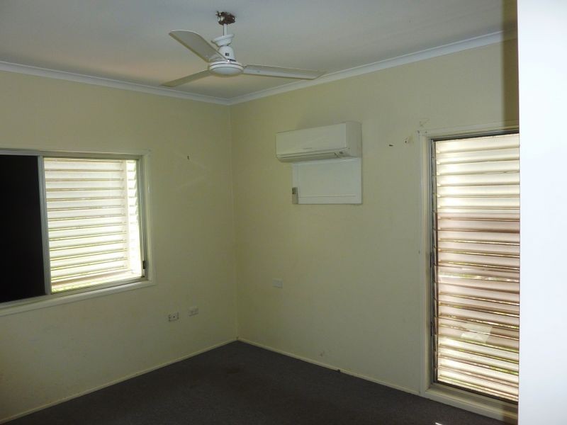 2 Goolagong Crescent, Moranbah QLD 4744