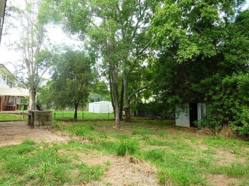 2 Goolagong Crescent, Moranbah QLD 4744