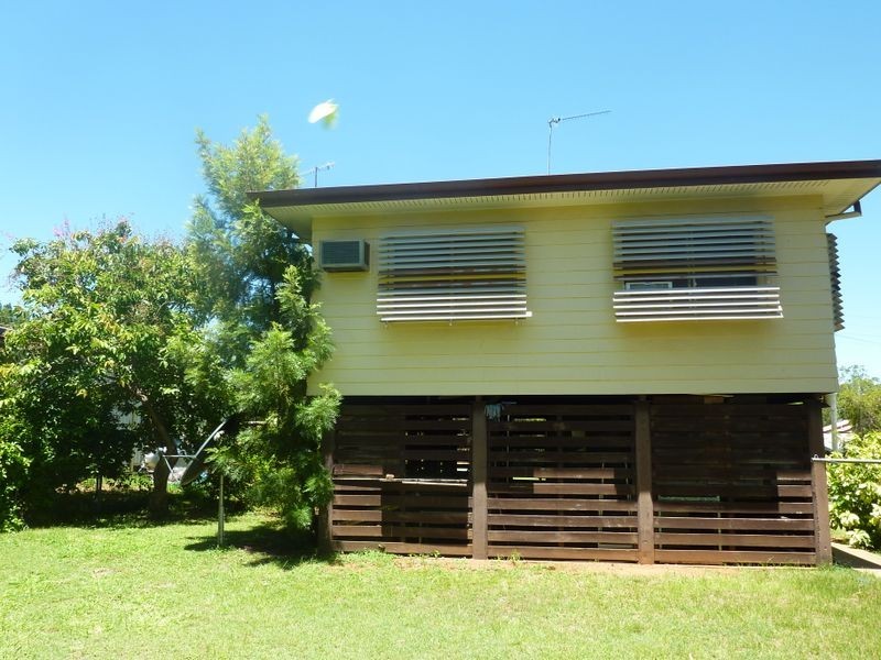 7 Goolagong Crescent, Moranbah QLD 4744