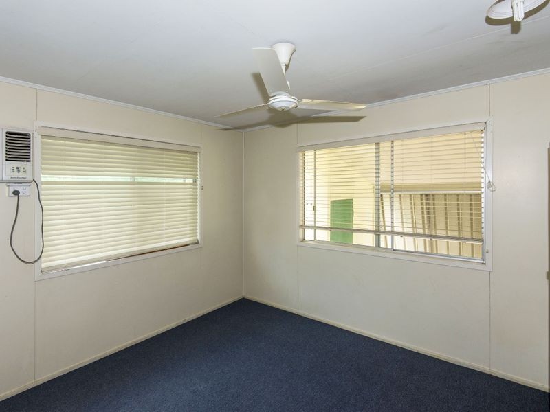 15 Queen Elizabeth Drive, Dysart QLD 4745