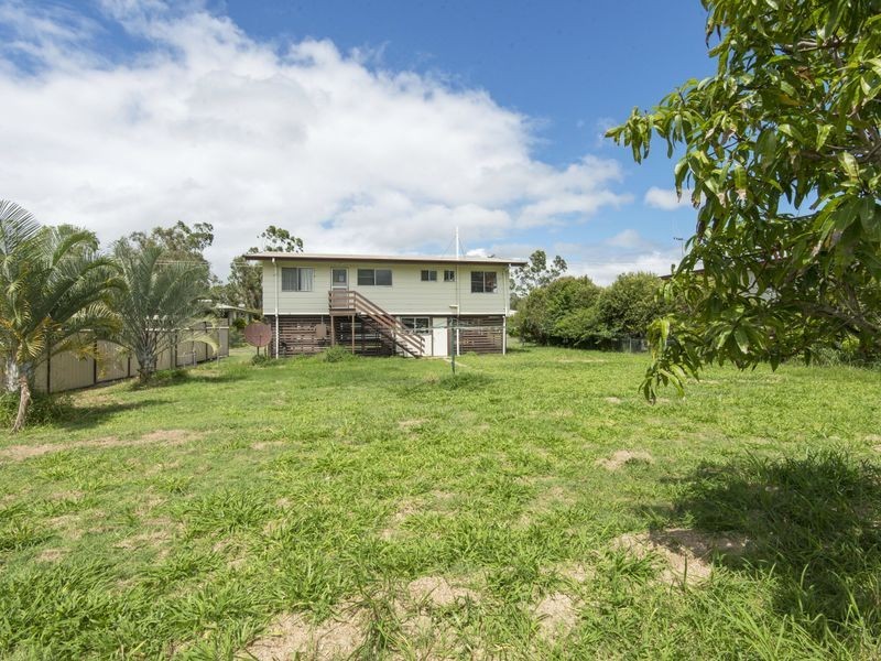 31 Middle Crescent, Dysart QLD 4745