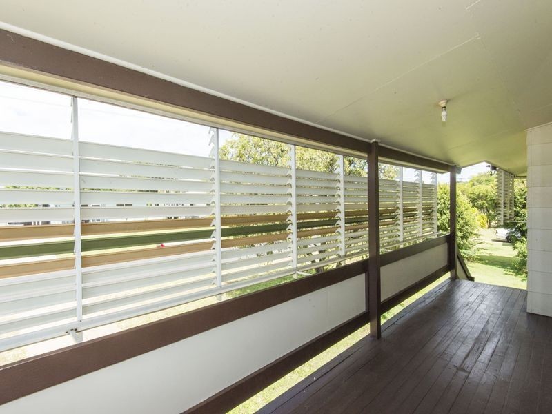 31 Middle Crescent, Dysart QLD 4745