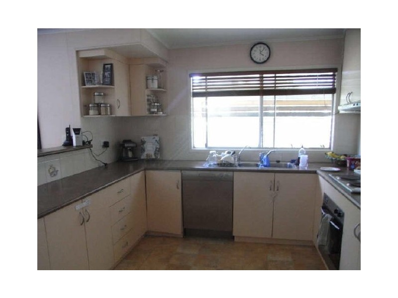 150 Mills Avenue, Moranbah QLD 4744