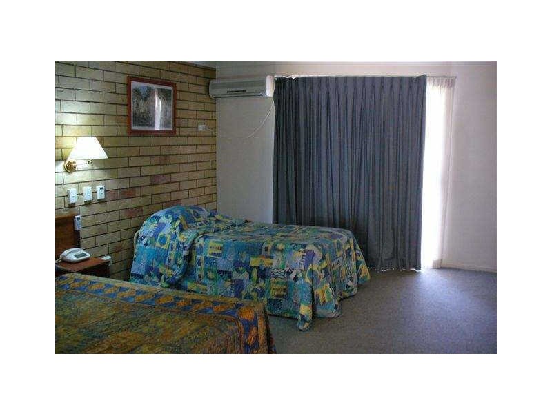 1 Mills Avenue, Moranbah QLD 4744