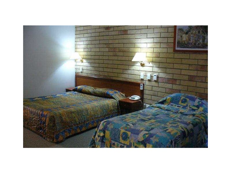 1 Mills Avenue, Moranbah QLD 4744