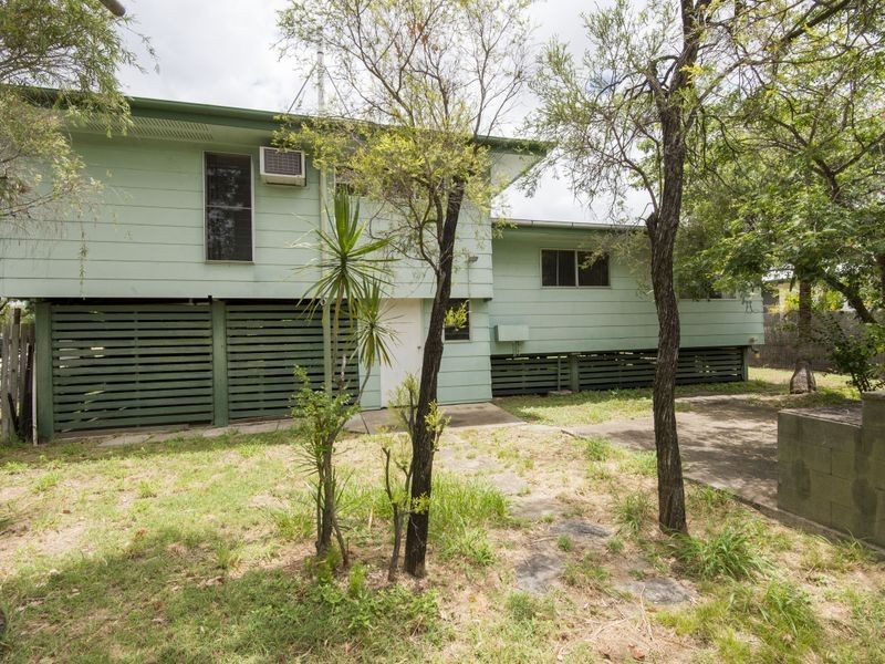 51 Beardmore Crescent, Dysart QLD 4745