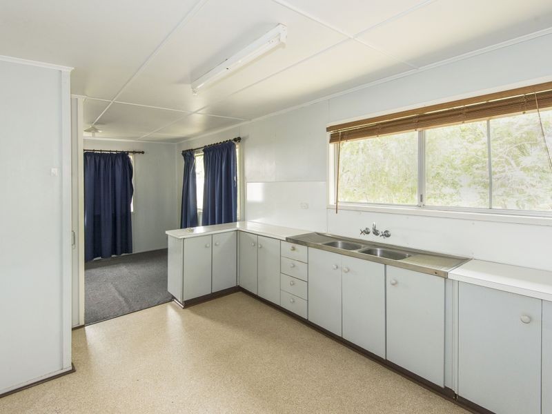 51 Beardmore Crescent, Dysart QLD 4745