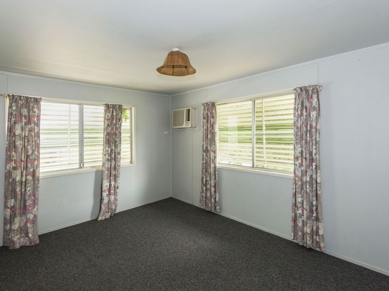 51 Beardmore Crescent, Dysart QLD 4745