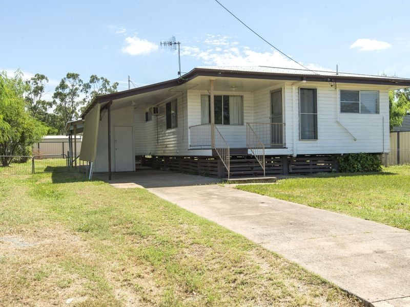 14 Macdonald Street, Dysart QLD 4745