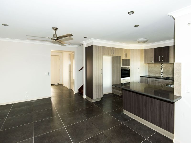 5/8-10 Lambert Drive, Moranbah QLD 4744