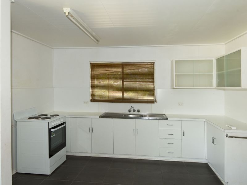 4 Connors Street, Dysart QLD 4745