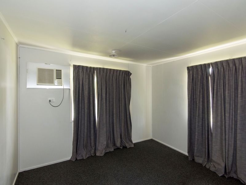 4 Pownall Court, Dysart QLD 4745