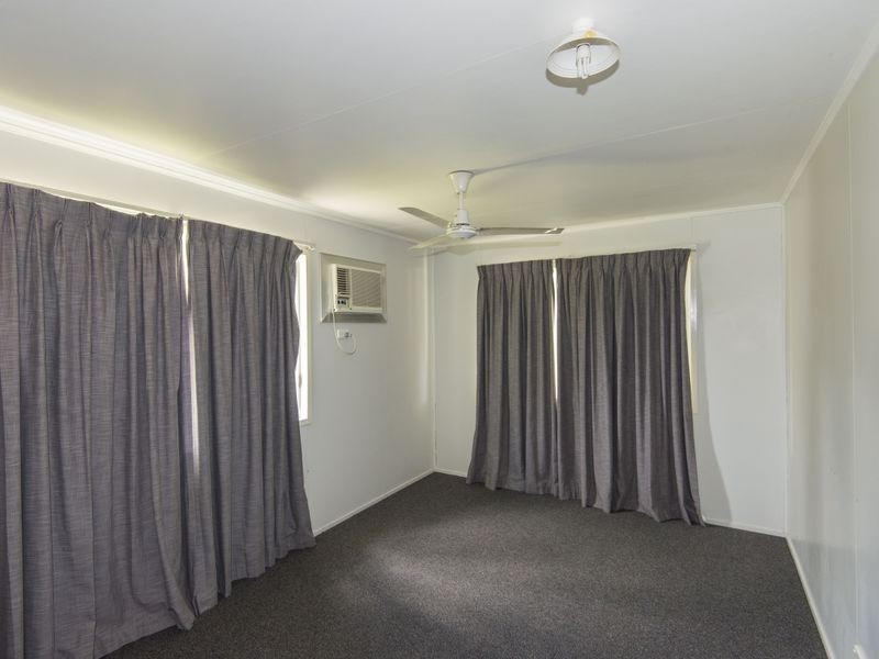 4 Pownall Court, Dysart QLD 4745