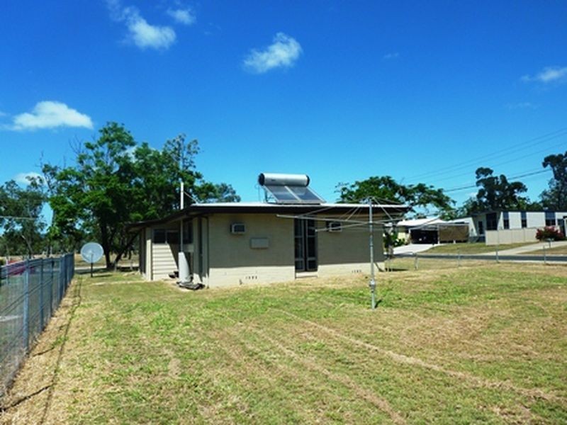 24 Crawford Street, Dysart QLD 4745