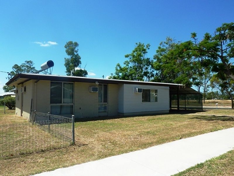 24 Crawford Street, Dysart QLD 4745