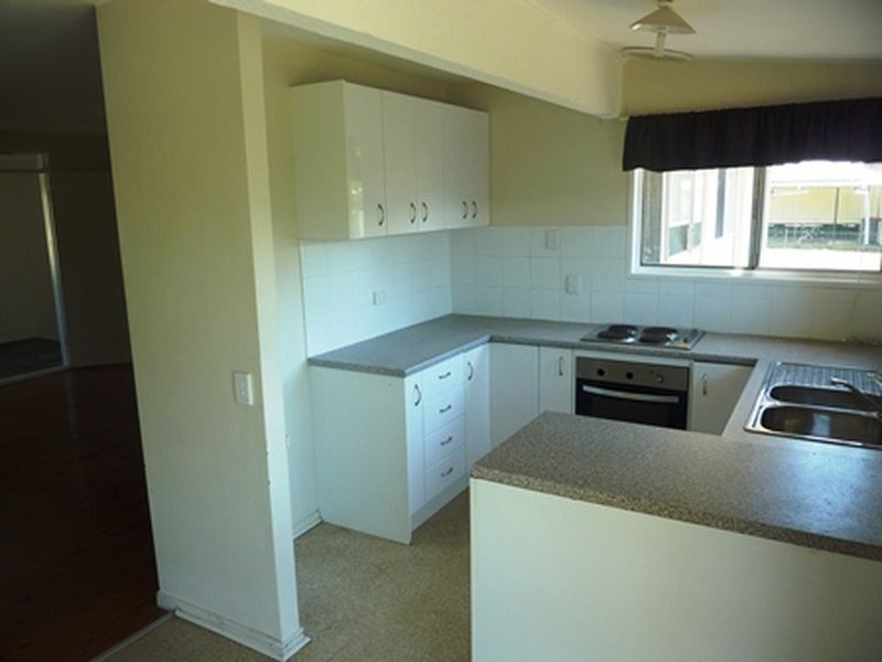 24 Crawford Street, Dysart QLD 4745