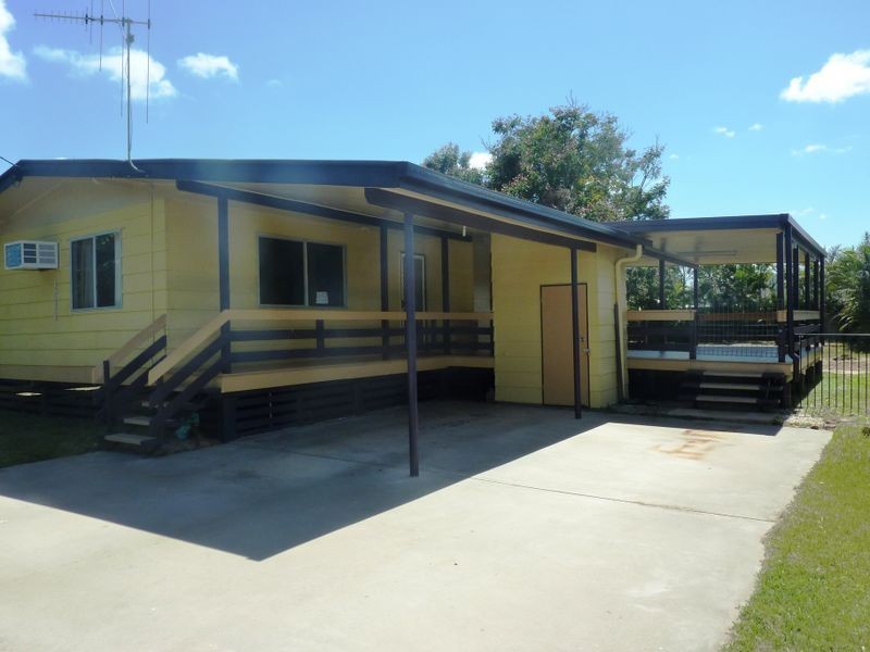 2 Coleman Street, Dysart QLD 4745