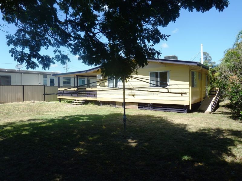 2 Coleman Street, Dysart QLD 4745