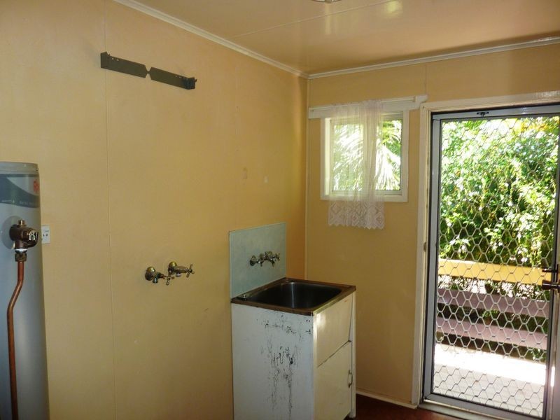 2 Coleman Street, Dysart QLD 4745