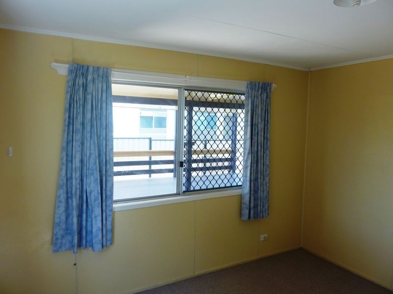 2 Coleman Street, Dysart QLD 4745