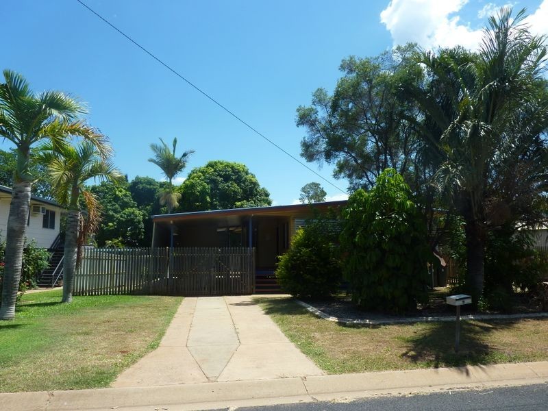 9 Mackay Street, Moranbah QLD 4744
