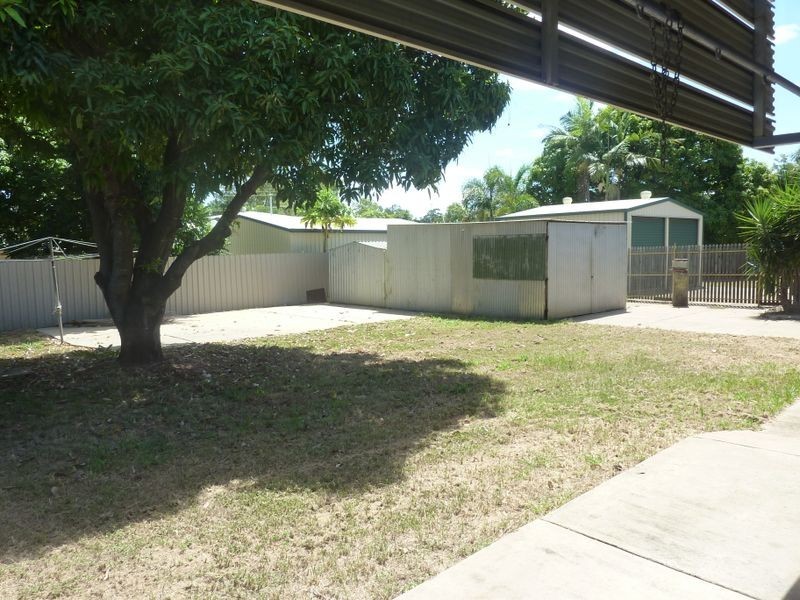 9 Mackay Street, Moranbah QLD 4744