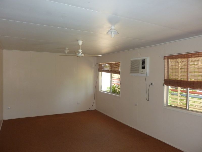 9 Mackay Street, Moranbah QLD 4744