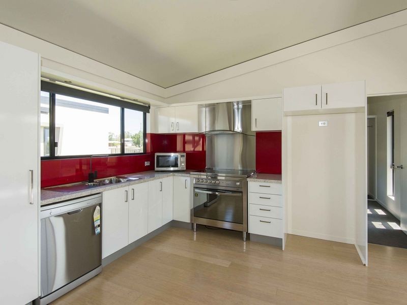 8/51 Kemmis Street, Nebo QLD 4742