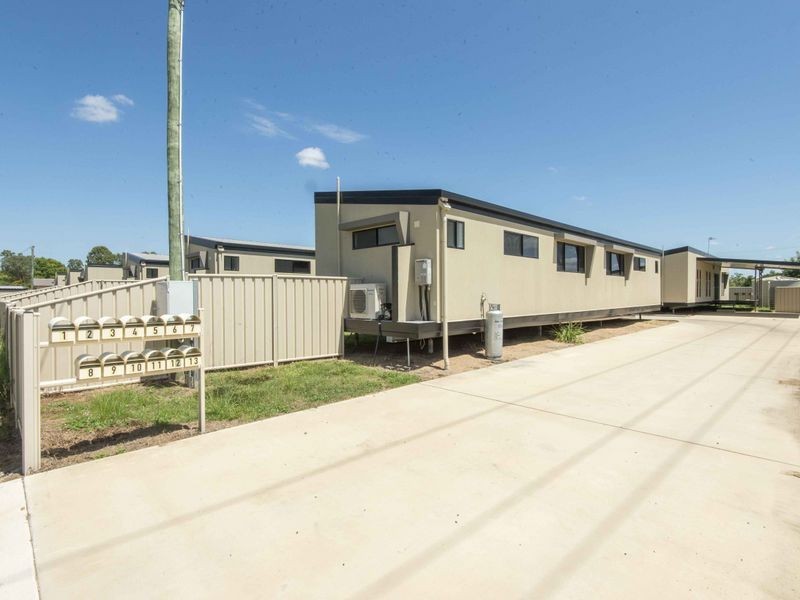 8/51 Kemmis Street, Nebo QLD 4742