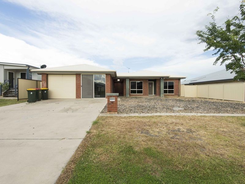 6 Anderson Court, Moranbah QLD 4744