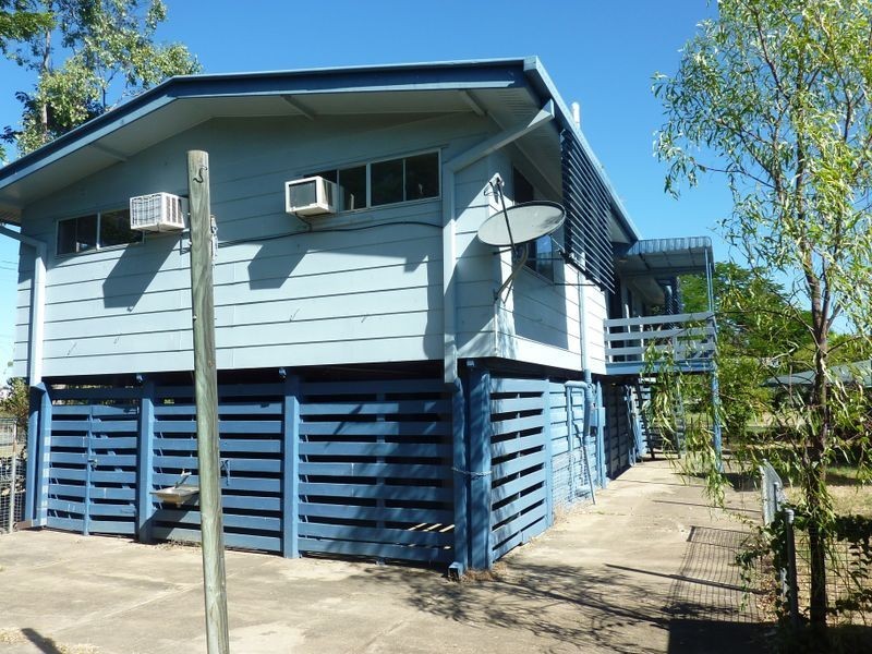 13 Middle Crescent, Dysart QLD 4745